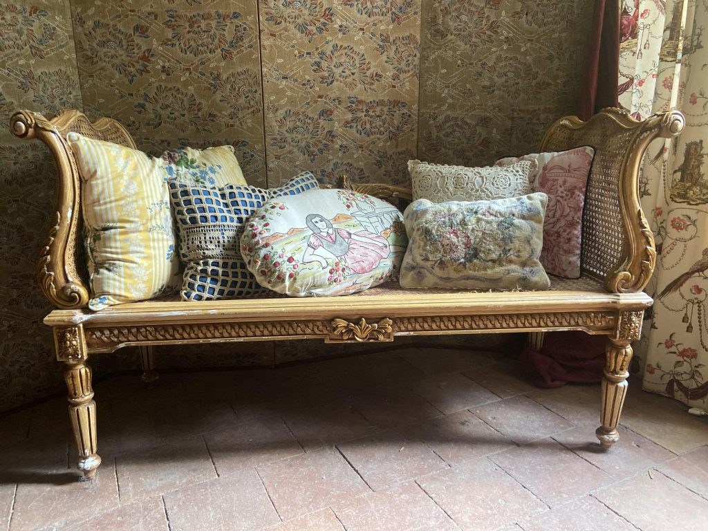 Comment entretenir le linge ancien