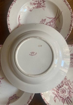 Service 30 assiettes PYBOLAN porcelaine vintage - Ressourcerie Histoires  Sans Fin