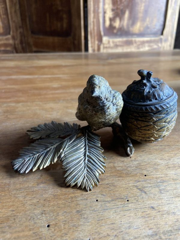 Sculpture en bronze ancien -Époque  XIXe - encrier à l’oiseau moineau - – Image 24