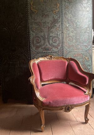 Une Paire de Fauteuils Ancien de Style Louis XV en Velours Rose