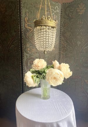 Lustre montgolfière Louis XVI – Bronze doré & pampilles – Époque 1900