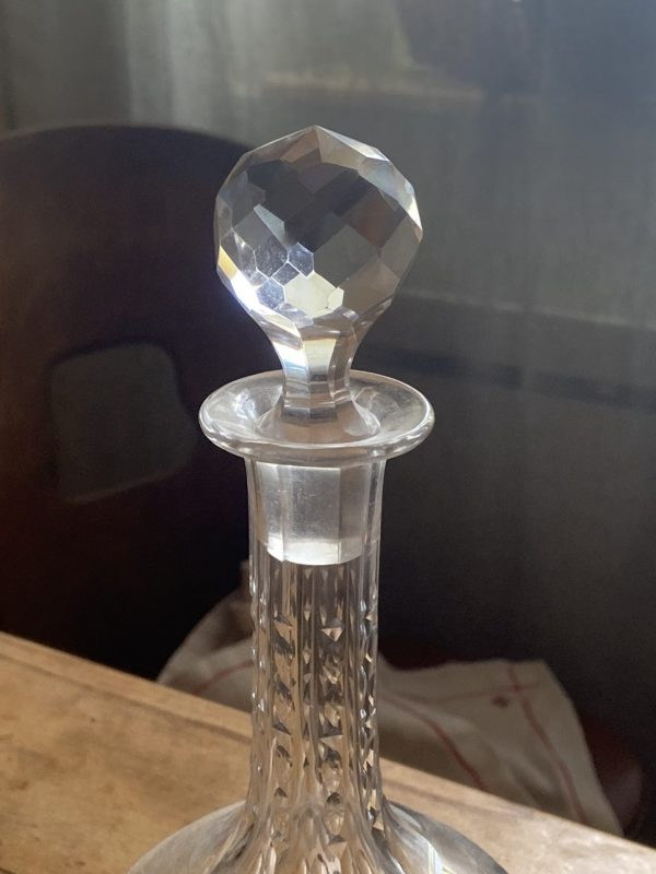 Grande carafe en cristal Baccarat – époque XIXe – 28 cm – pièce d’exception