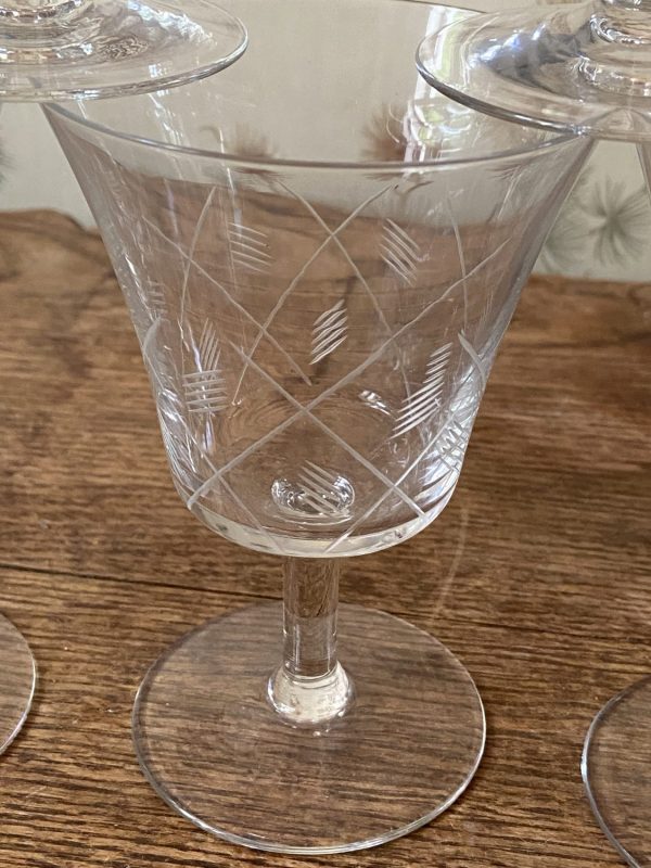 Série de 7 verres vintage des années 50 tulipe en cristal – Buvant 8,5 cm, hauteur 13 cm – Image 6