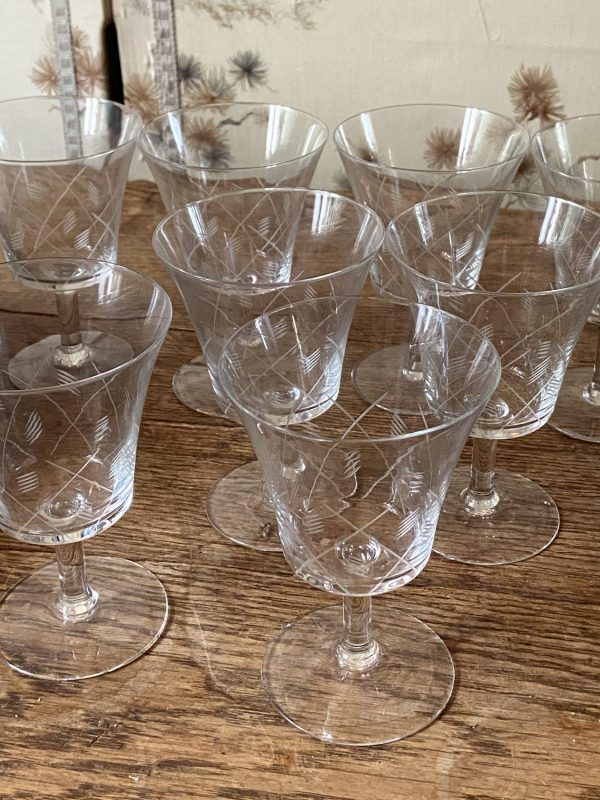 Série de 7 verres vintage des années 50 tulipe en cristal – Buvant 8,5 cm, hauteur 13 cm