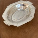 Grande coupe à fruits en métal argenté – époque Art déco