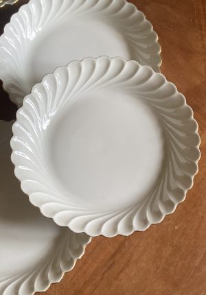 Série 8 petites assiettes  Haviland – porcelaine de Limoges  blanche - Les volutes