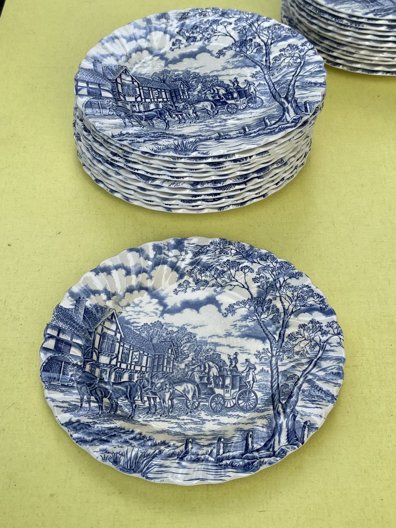 Série de 12 assiettes plates Myott -Royal Mail – Faïence anglaise Staffordshire – Image 4