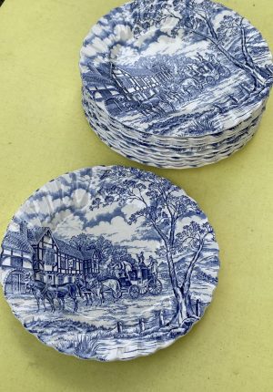Série de 12 assiettes plates Myott -Royal Mail – Faïence anglaise Staffordshire