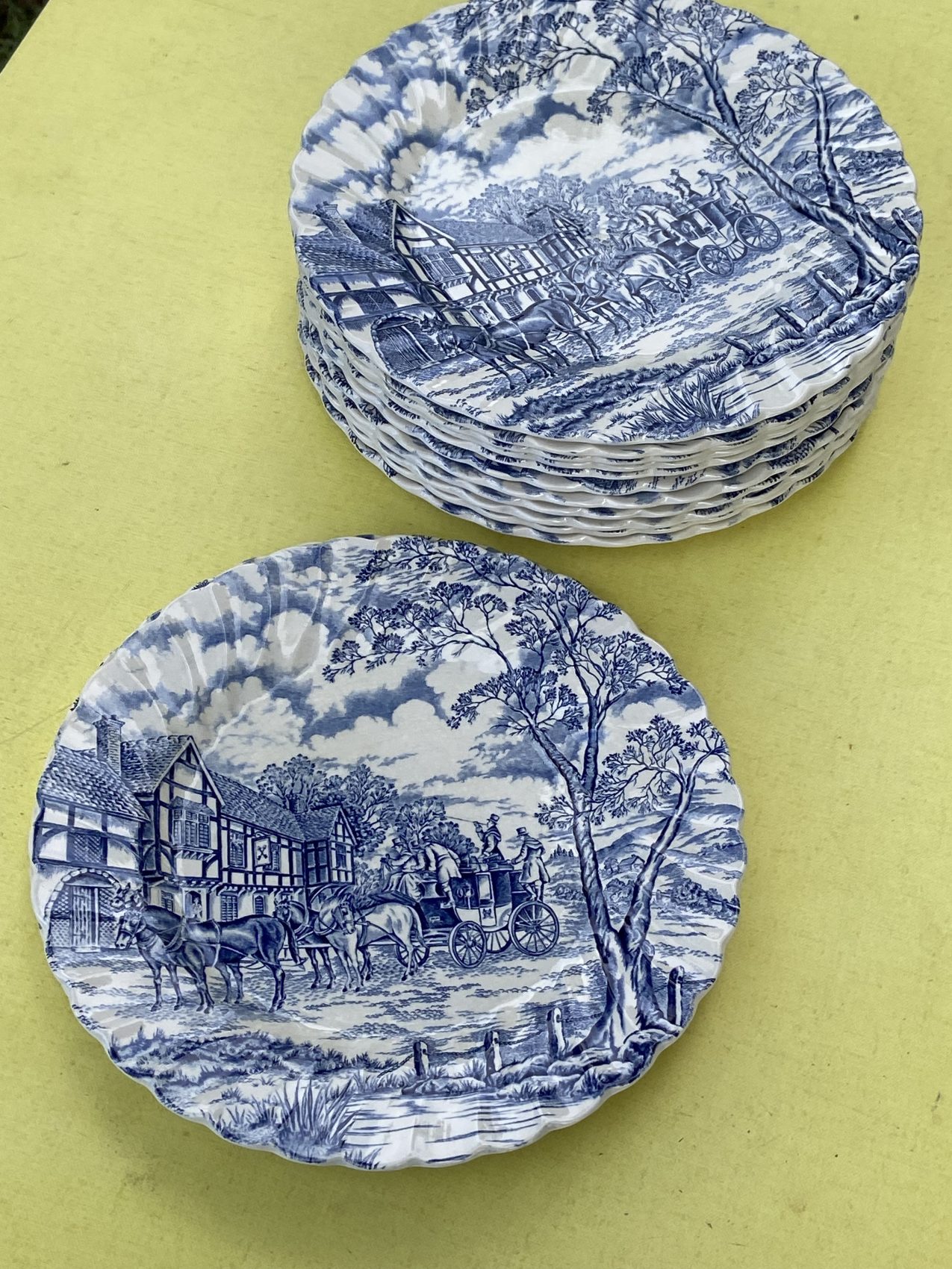 Série de 12 assiettes plates Myott -Royal Mail – Faïence anglaise Staffordshire