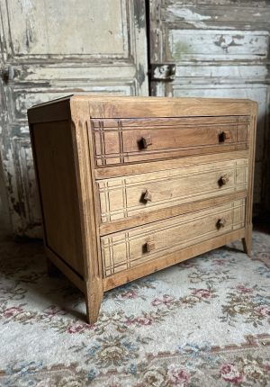 Grande commode Epoque art deco en chêne - Trois tiroirs - Grand volume