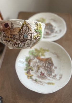 Ensemble de 3 plats en faïence de Gien  Modèle Ludlow, relais de chasse  Années 80