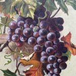 Tableau ancien nature morte florale et fruits – Peinture à l’huile sur bois époque 1900 Prix de vente de 226 euros  Livraison au choix partout en France 