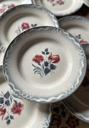Série de 10 assiettes plates Modèle Marinette  – faïence digouin sarguemines années 40 – 22,5 cm