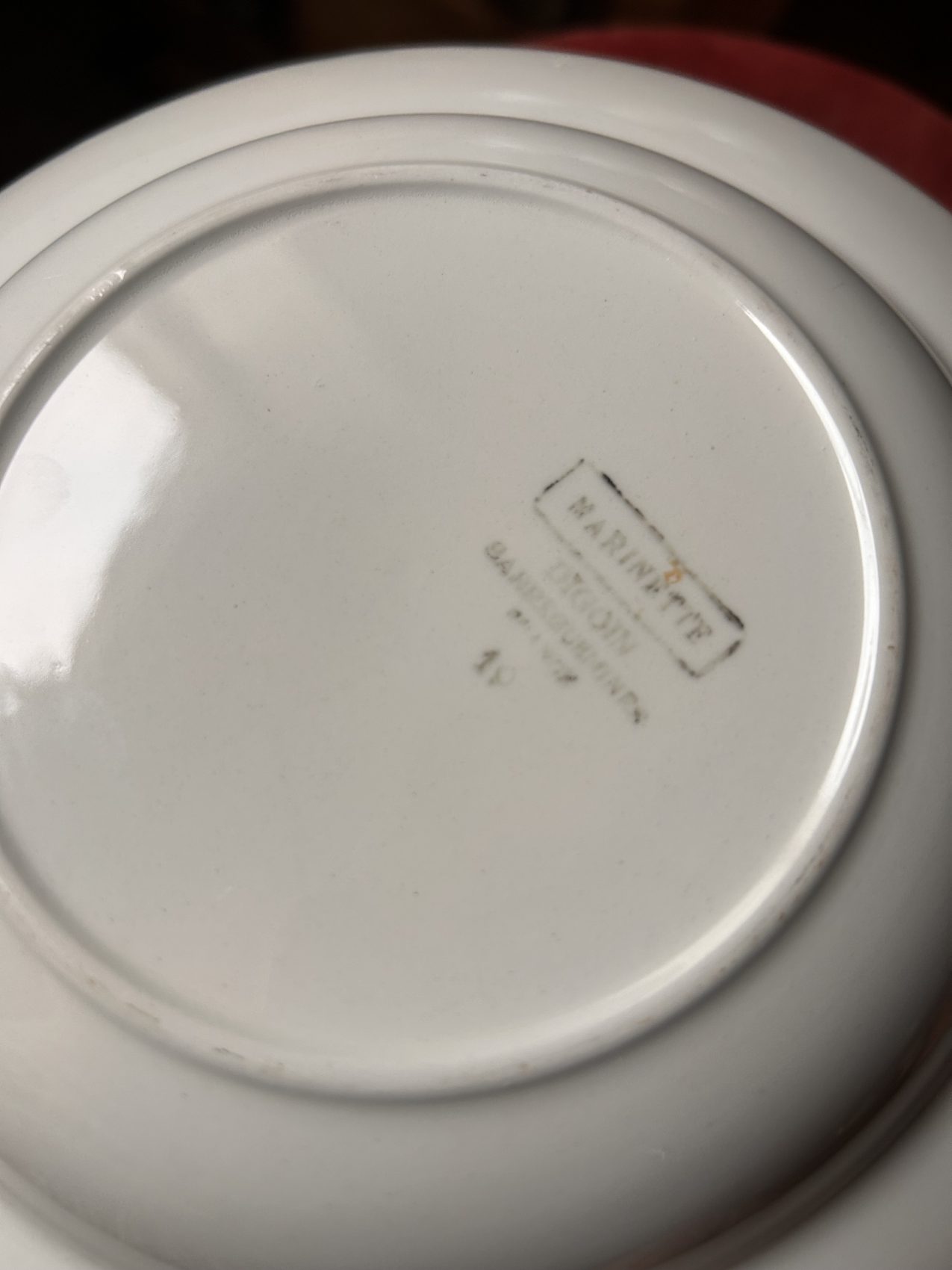 Série de 12 Assiettes creuses Digouin Sarreguemines modèle Marinette – Le charme de la simplicité – Image 7