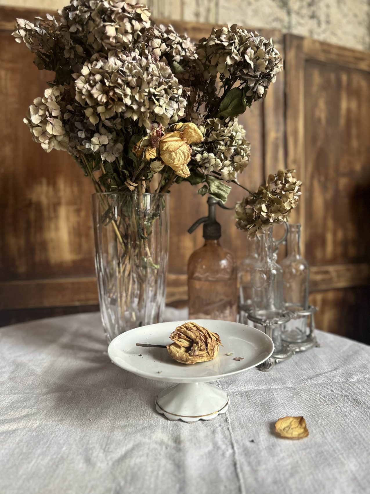 Compotier en faïence XIXe siècle blanc liseré or – charme authentique pour table de ferme – Image 4