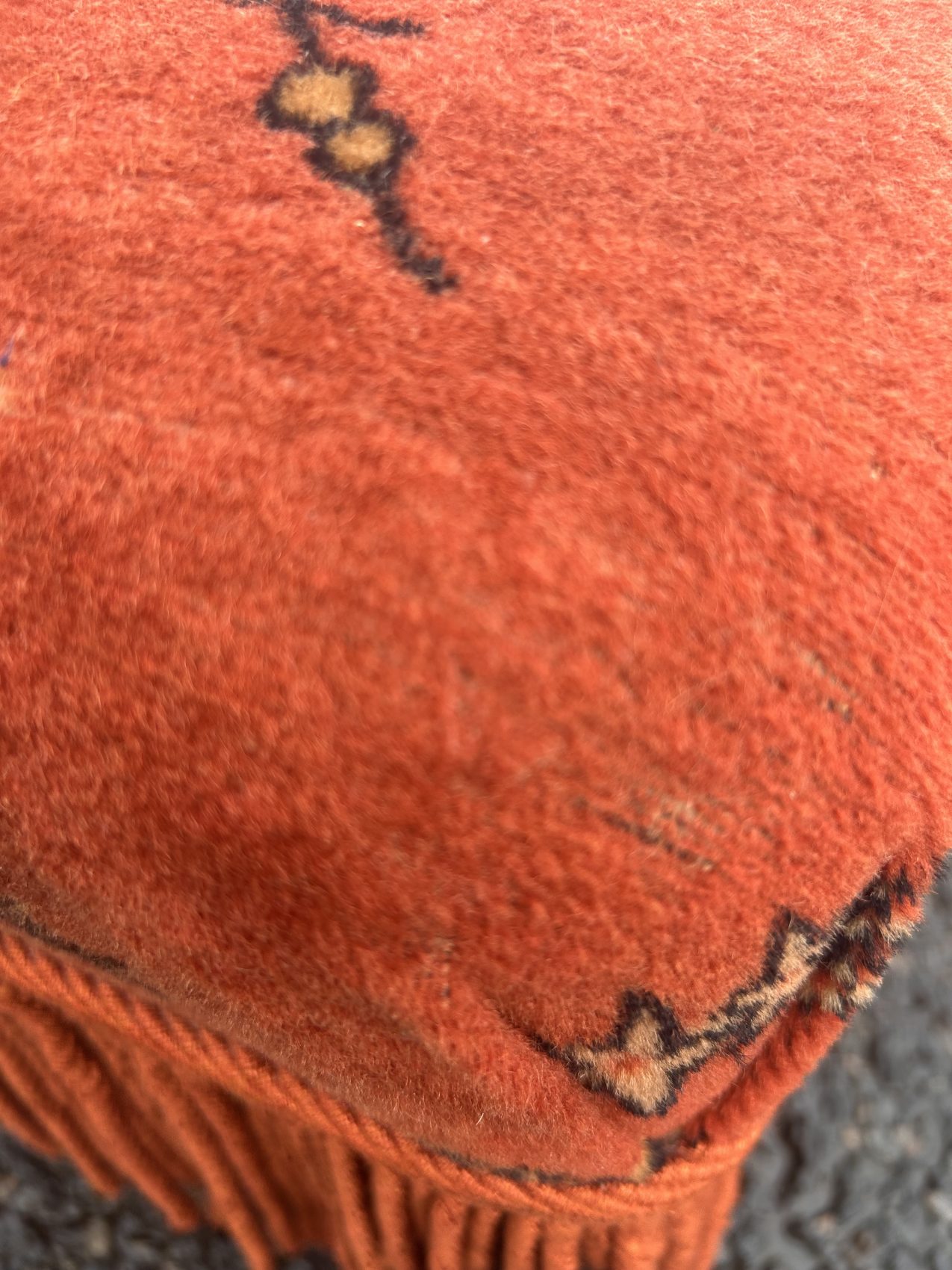 Fauteuil crapaud Napoléon III en velours - sacrément chic – Image 7