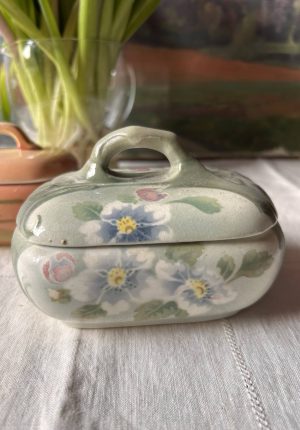 Porte-savon ancien en faïence K.G Lunéville décor floral – époque 1900 Prix de vente de 30 euros Livraison au choix partout en France