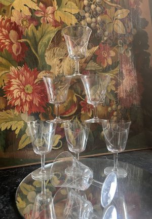 Série de 7 verres tulipe en verre gravés anciens années 1950 Le complice des bons moments