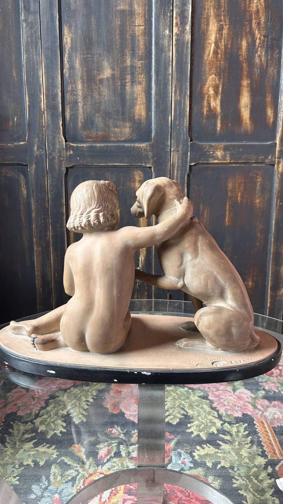 Sculpture Art déco la petite fille au chien en plâtre patine signé Mélani – Image 14