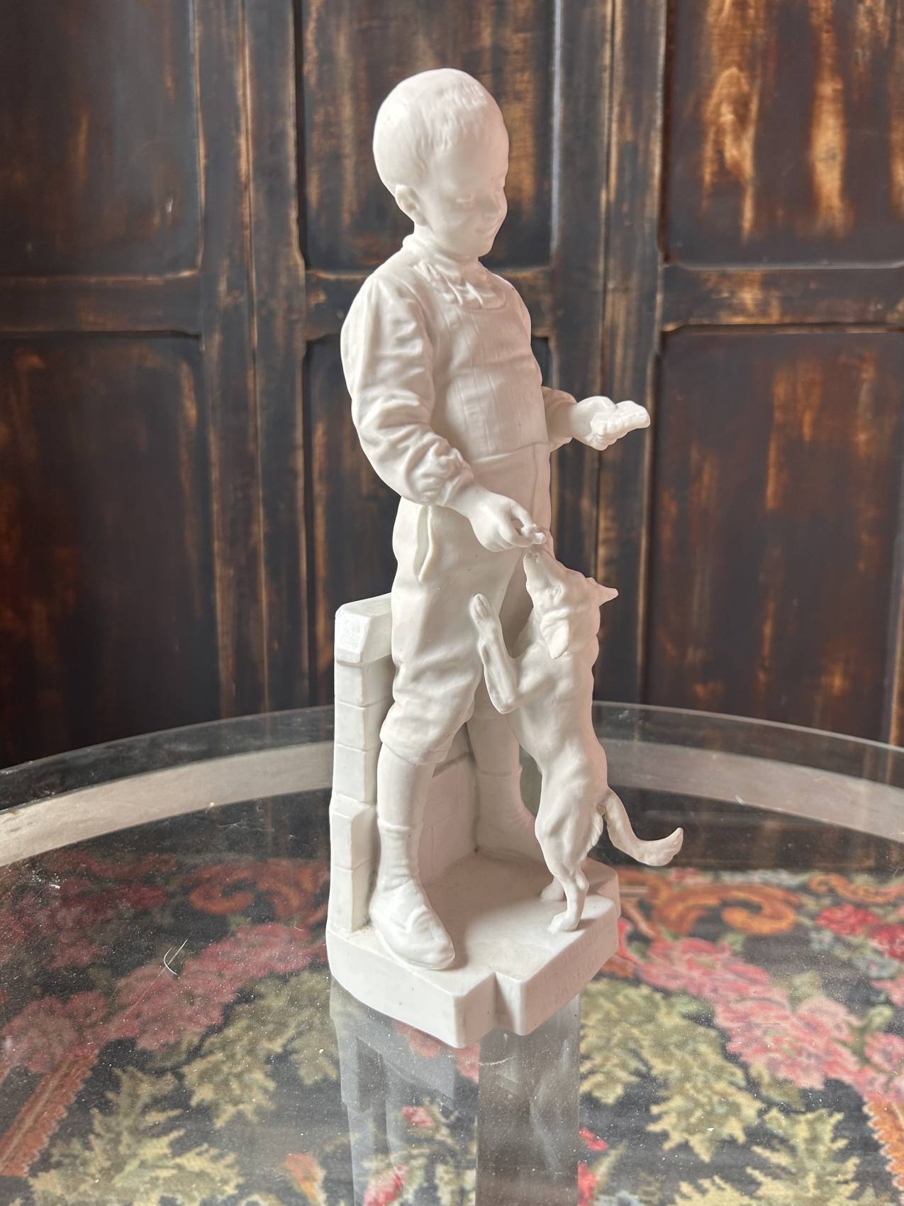 Sculpture en biscuit signée Bouré « Le déjeuner partagé » – époque 1900 – Image 7