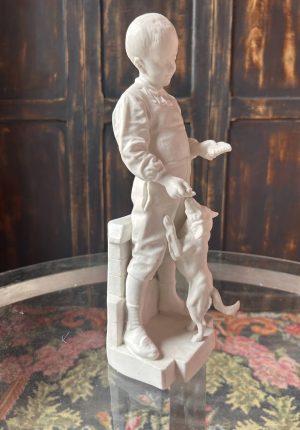 Sculpture en biscuit signée Bouré « Le déjeuner partagé » – époque 1900