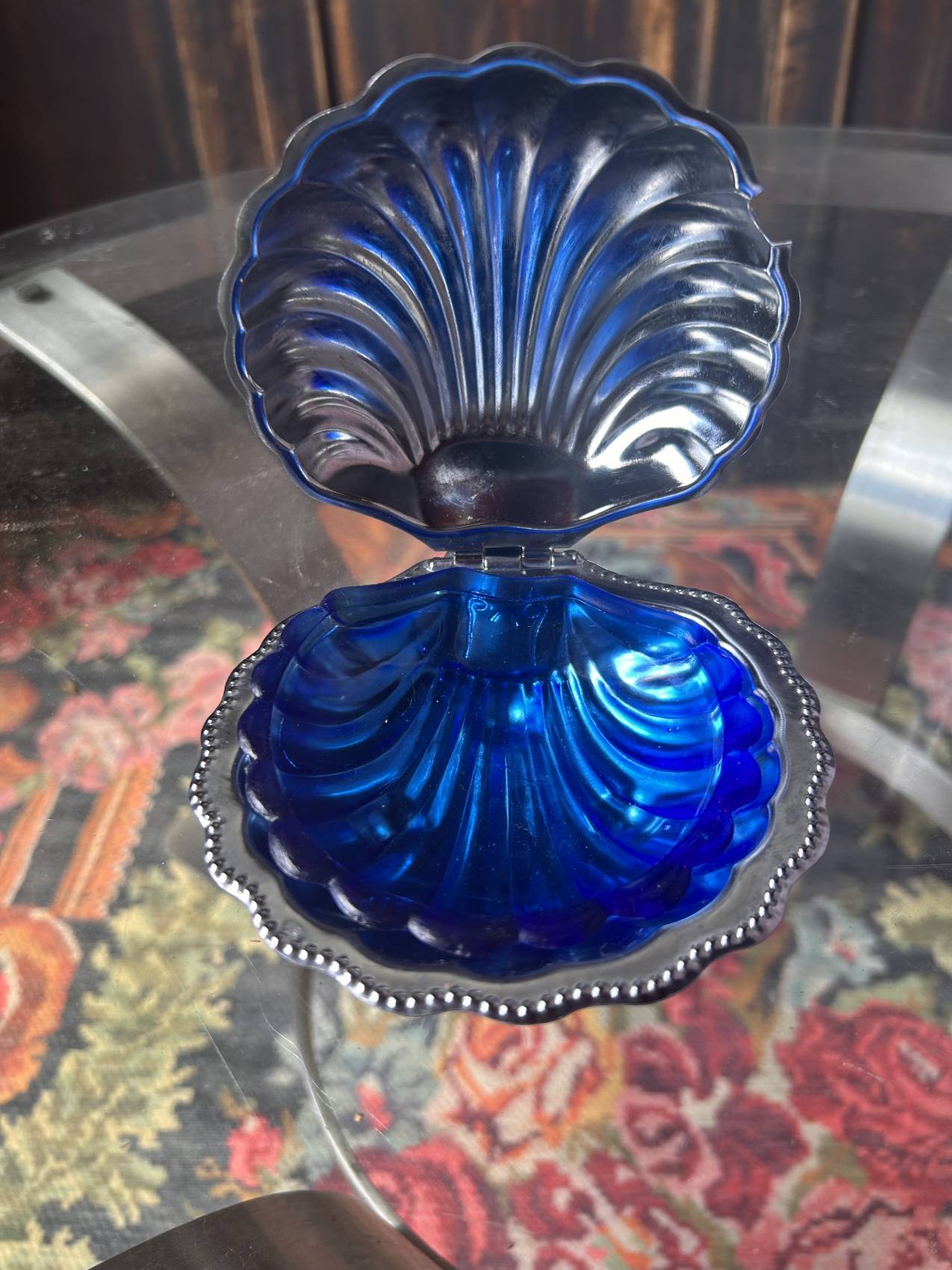 Beurrier coquillage vintage années 70 en inox et verre bleu – Image 2