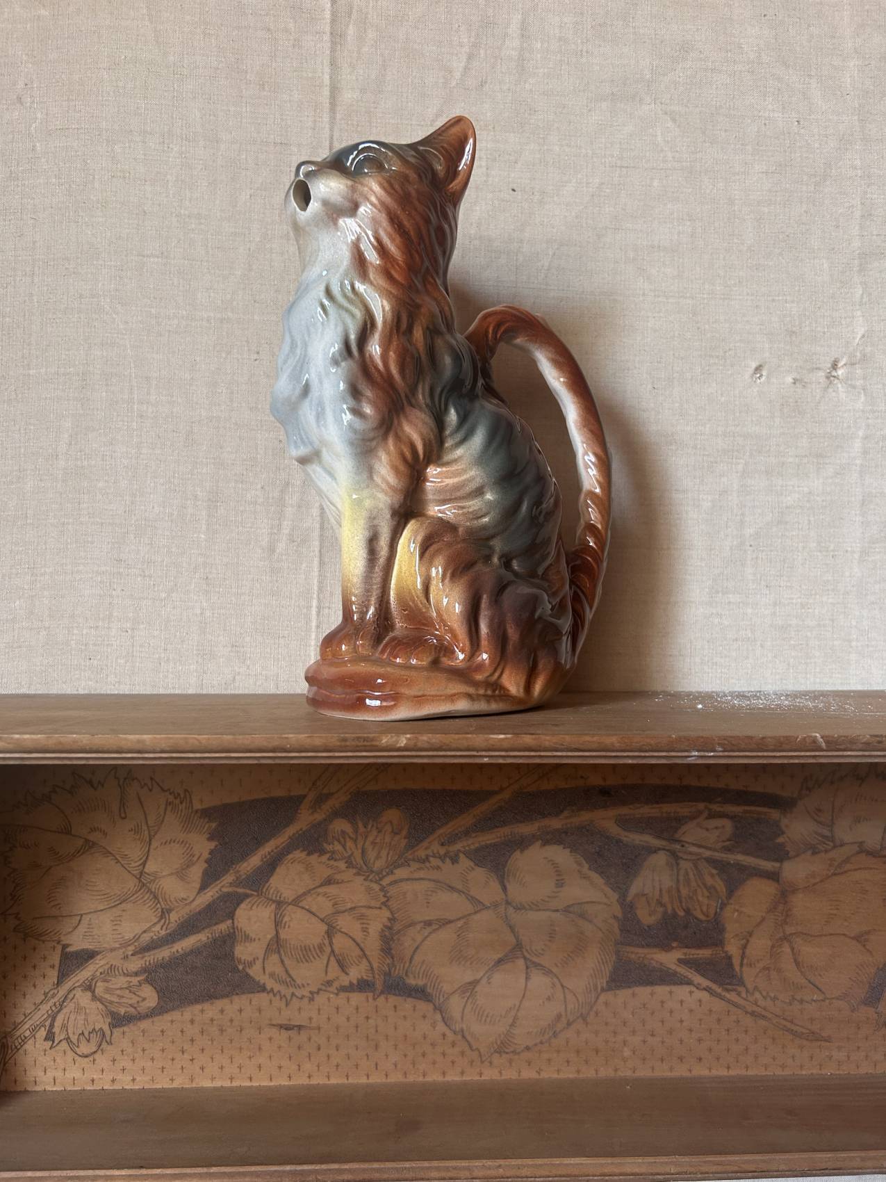 Pichet zoomorphe en faïence barbotine Saint-Clément – Chat – Modèle n°9872 – Circa 1900 Jolie rareté – Image 12