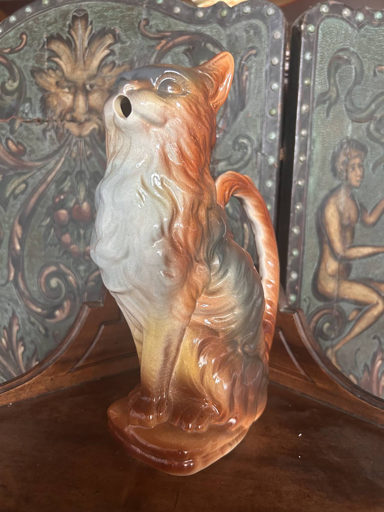 Pichet zoomorphe en faïence barbotine Saint-Clément – Chat – Modèle n°9872 – Circa 1900 Jolie rareté – Image 4