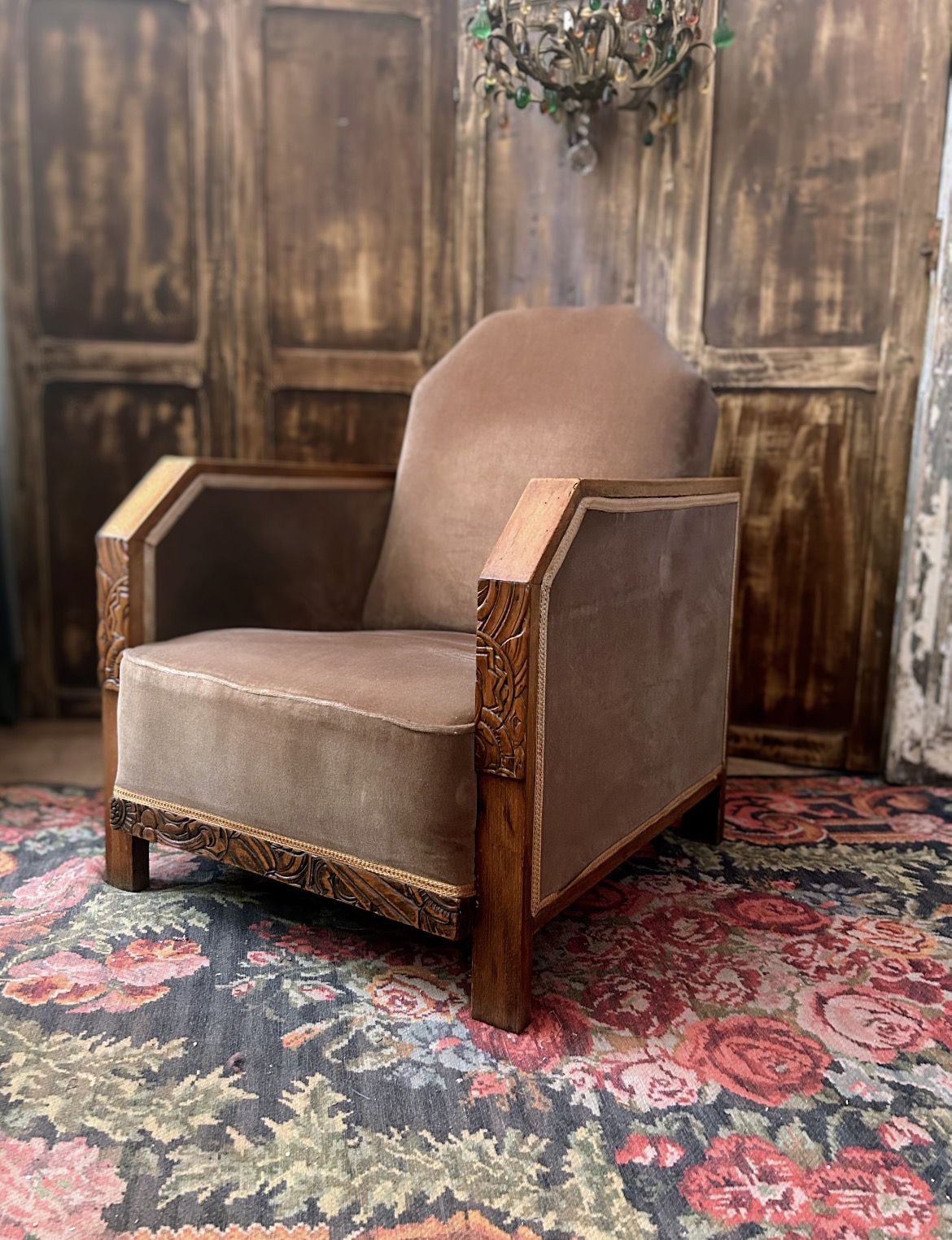 Paire de fauteuils club art déco rénovés – élégance intemporelle et rareté