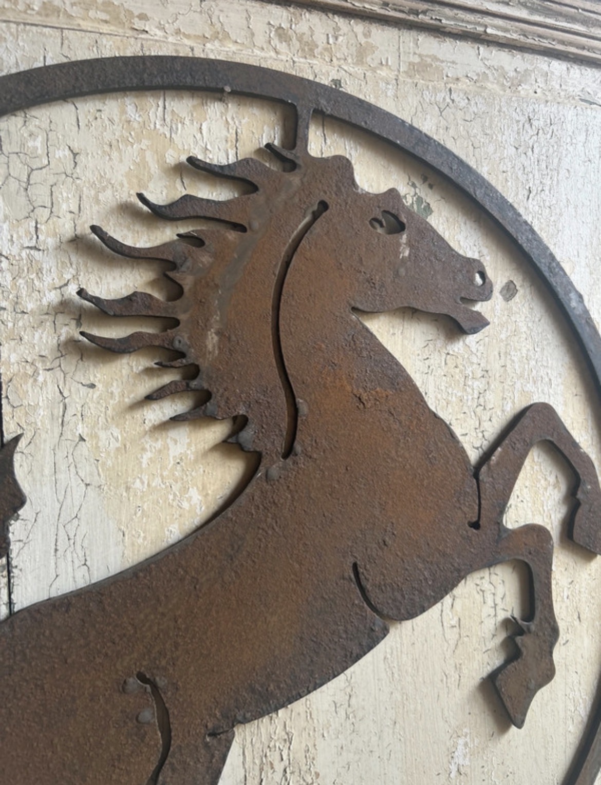 Enseigne ancienne de maréchal-ferrand en métal - Le cheval - parfait intérieur comme extérieur – Image 15