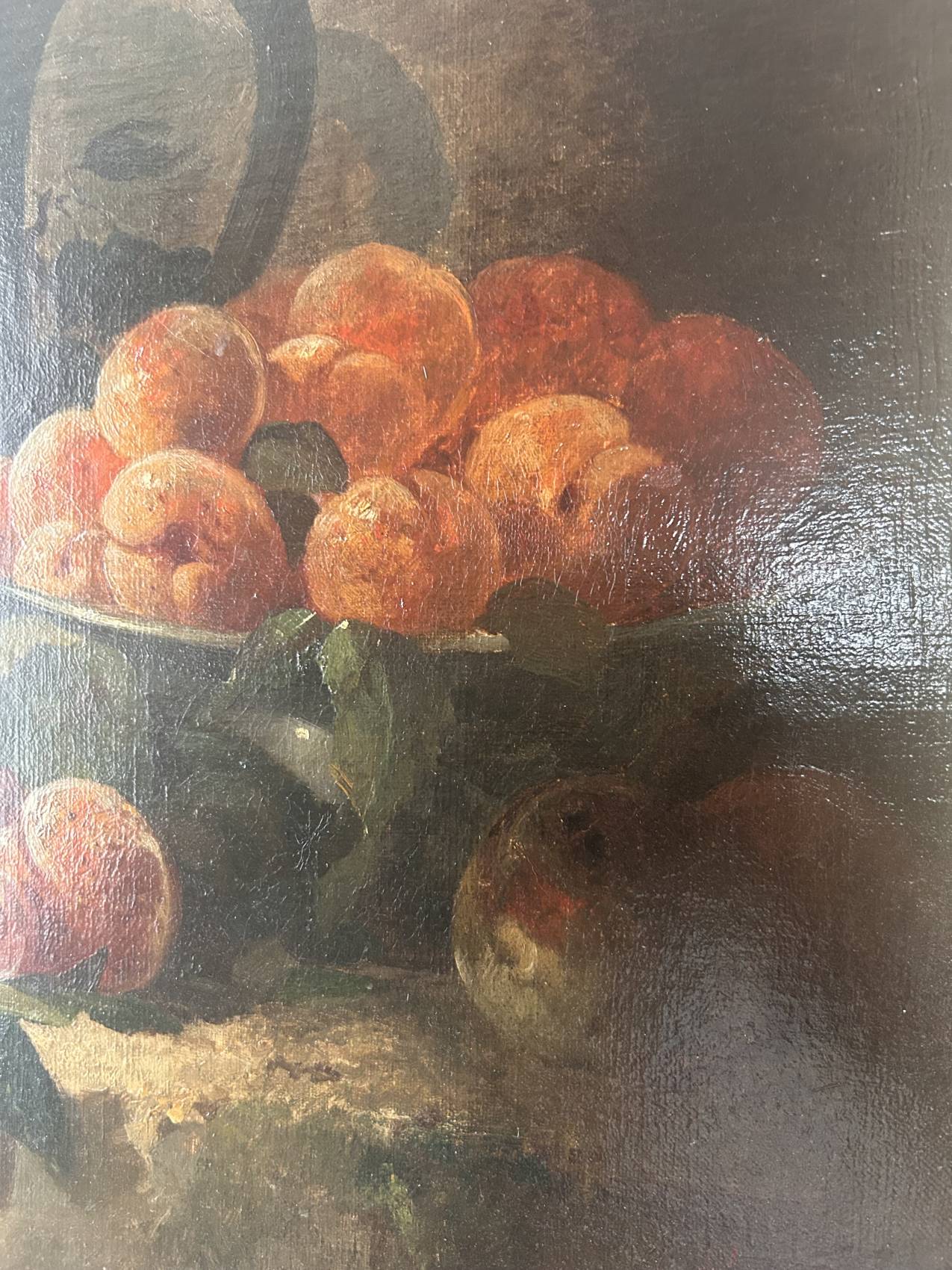 Grande nature morte aux fruits du XIXe siècle – huile sur toile et cadre doré à la feuille - en superbe état – Image 9
