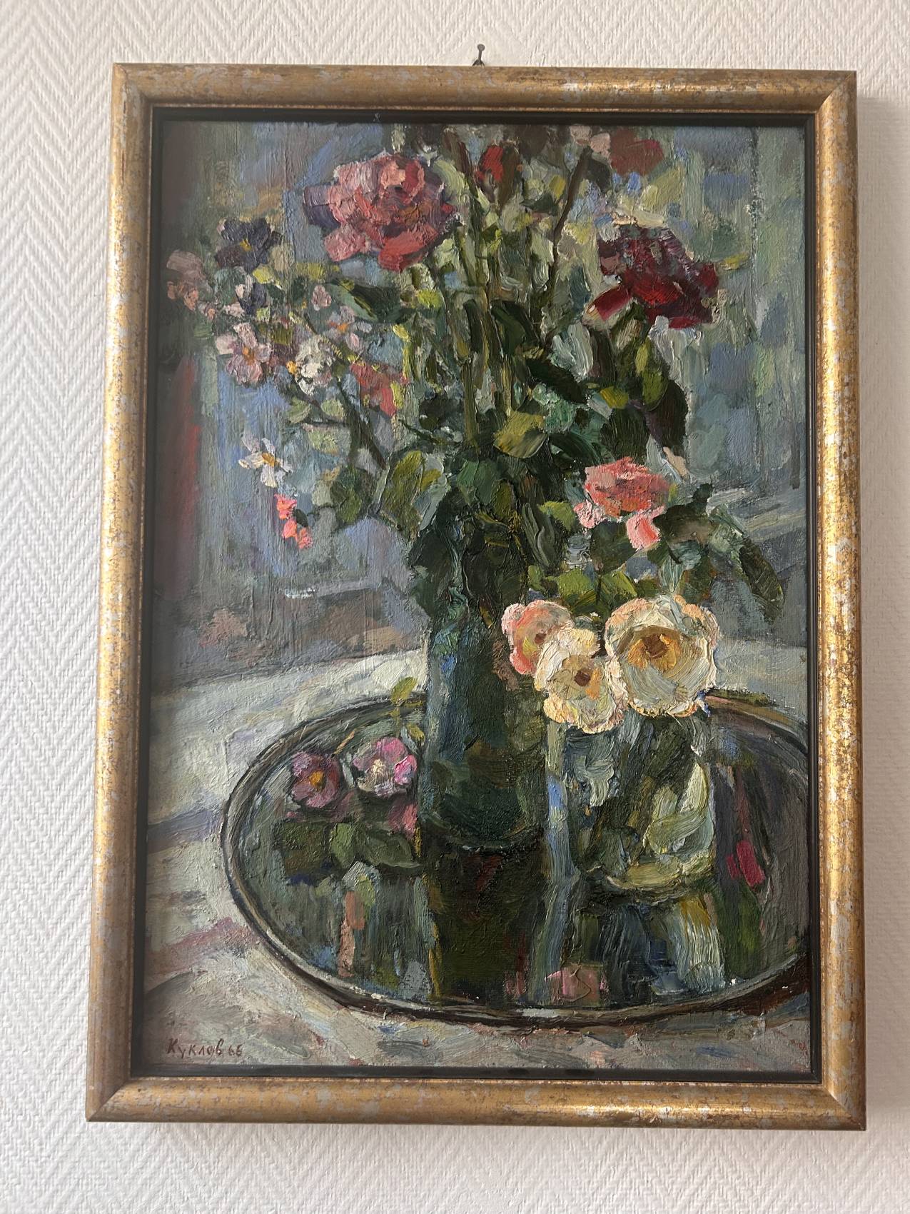 Grand tableau nature morte aux fleurs, école russe du milieu du XXe siècle.