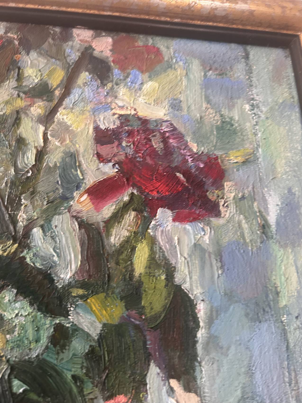 Grand tableau nature morte aux fleurs, école russe du milieu du XXe siècle.