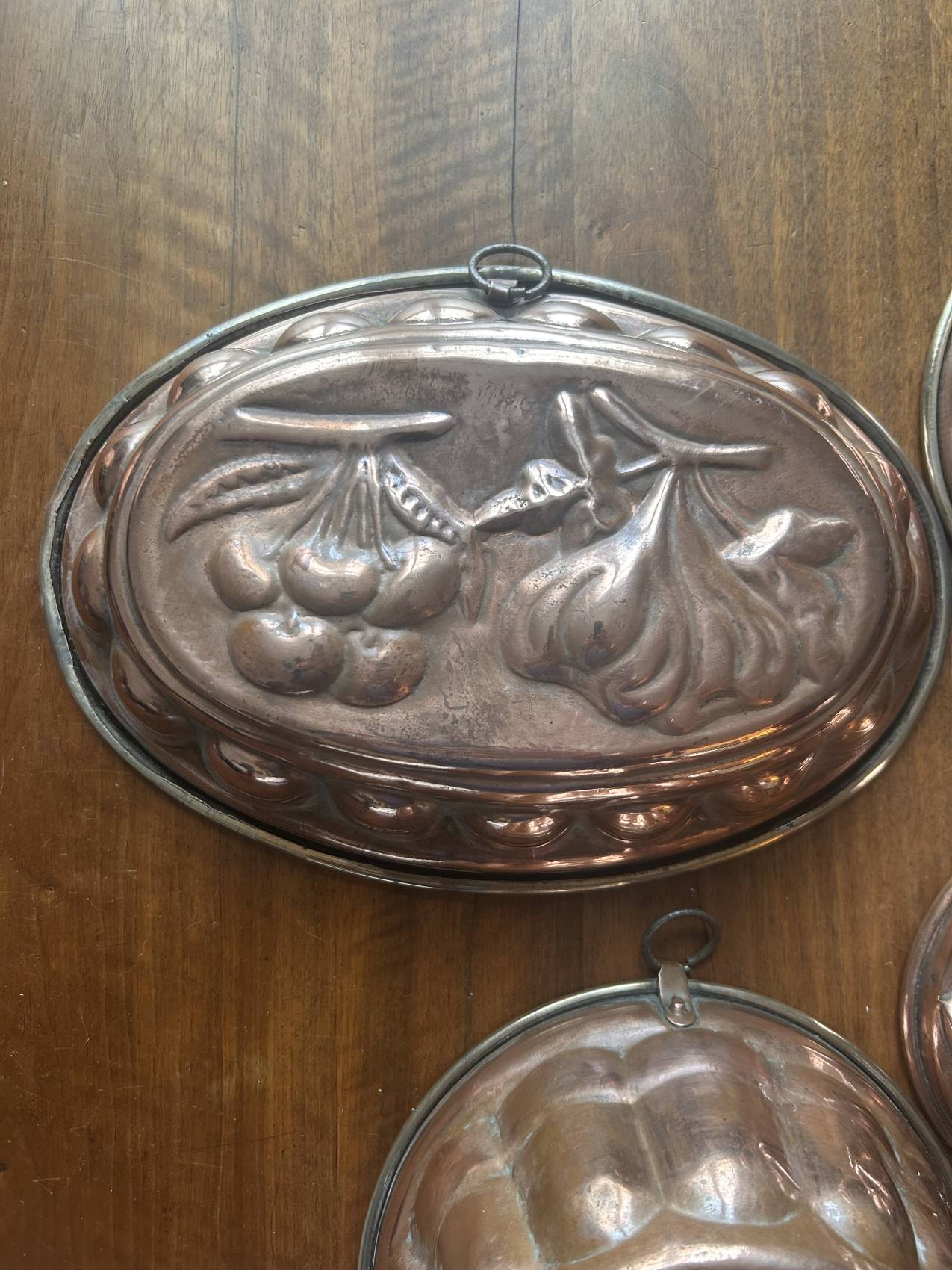 Lot de quatre moules à kouglof anciens en cuivre superbe en décoration de cuisine