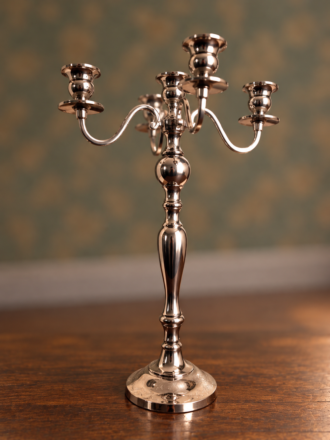 Grand chandelier à 5 branches l'indispensable des belles tables