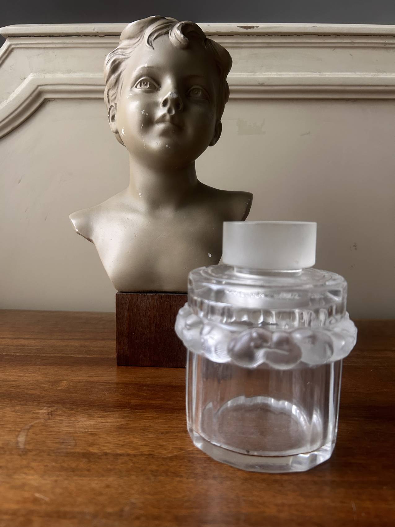 Flacon de toilette en cristal Lalique France aux oiseaux