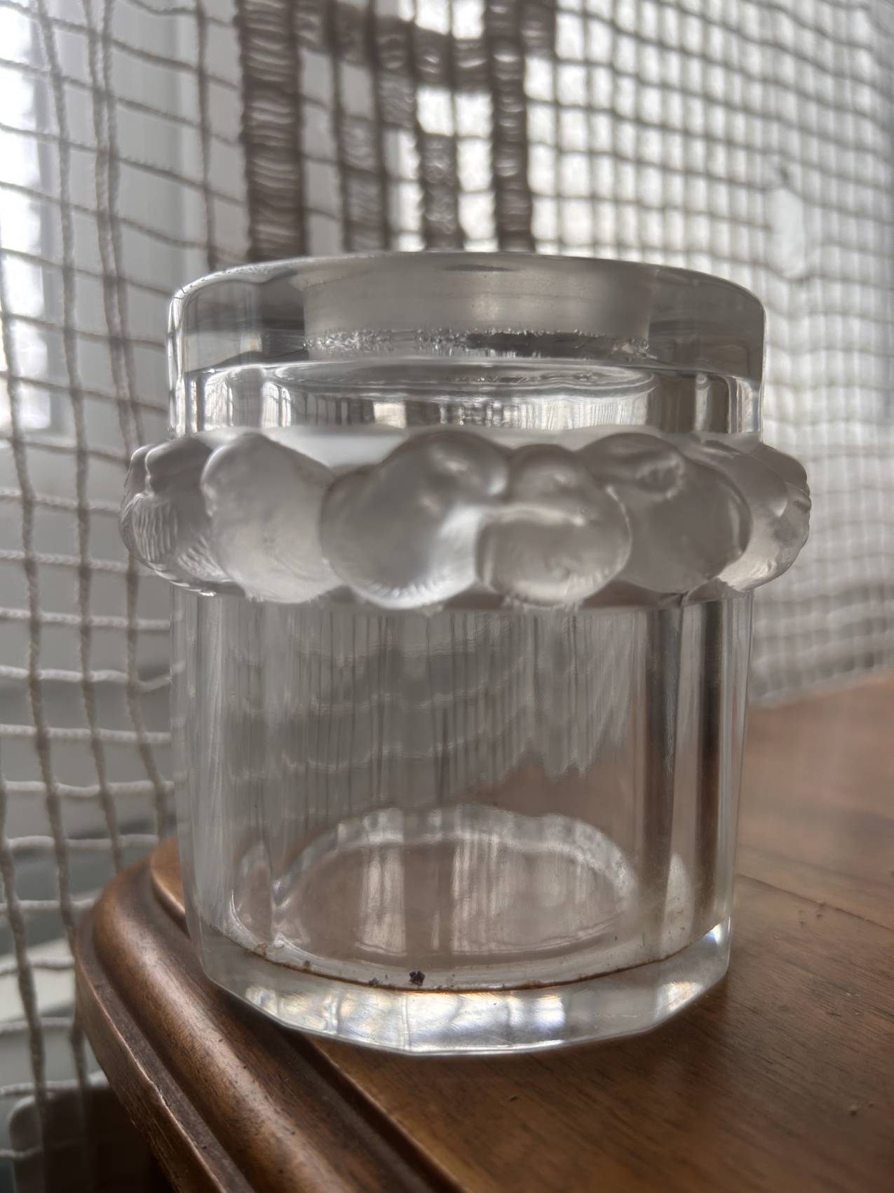 Flacon de toilette en cristal Lalique France aux oiseaux – Image 2