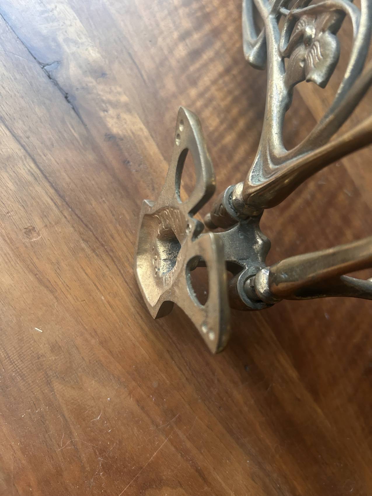 Bougeoir de piano ancien à deux branches – époque Art nouveau – piano Pleyel