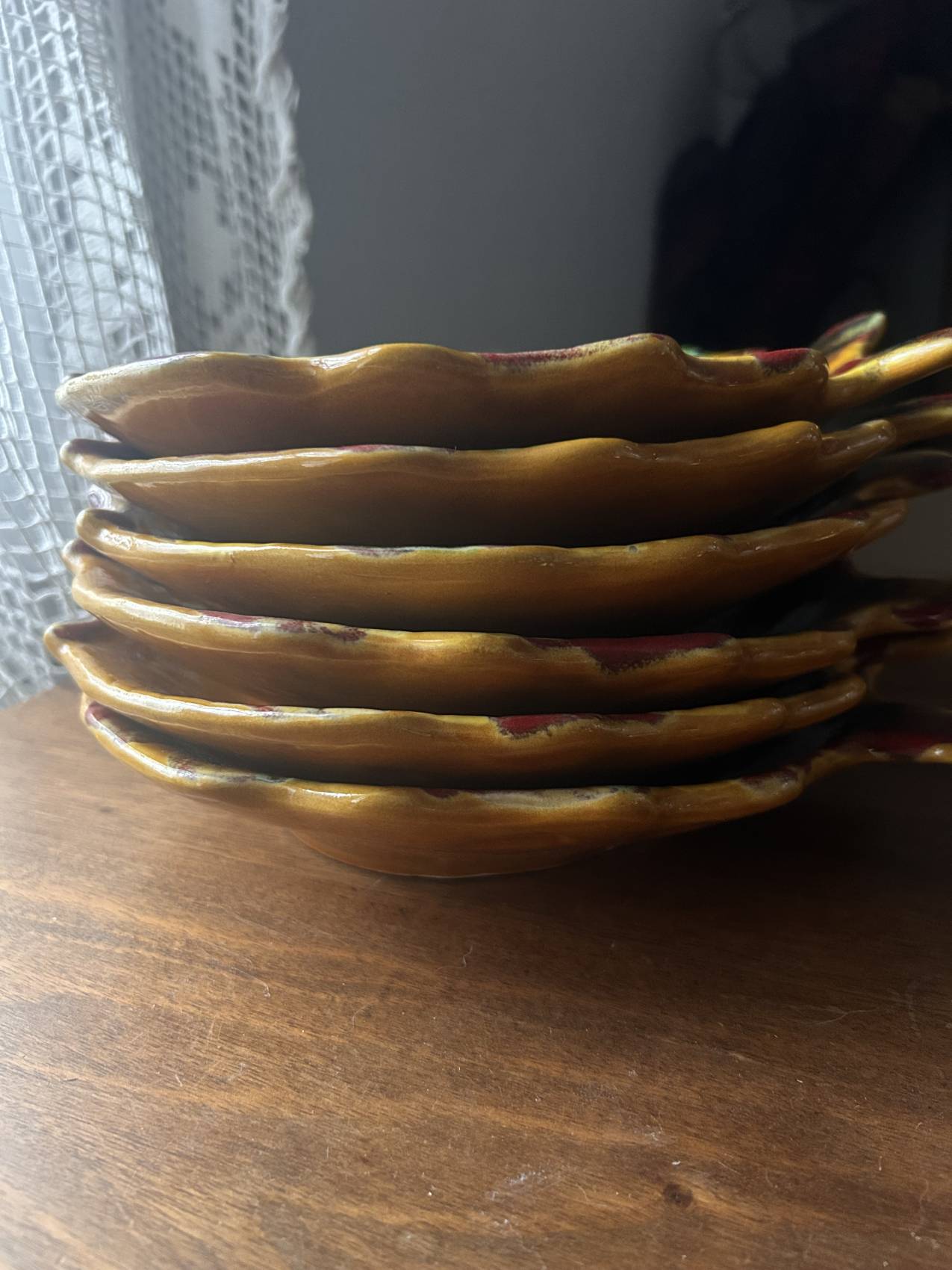 Six assiettes poissons en céramique de Vallauris – années 50-60 atypiques et jolies