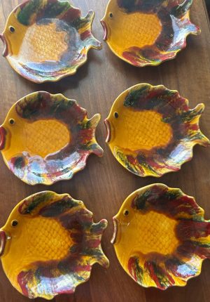 Six assiettes poissons en céramique de Vallauris – années 50-60 atypiques et jolies